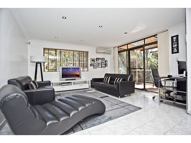 12/125 Meredith Street, Bankstown NSW 2200