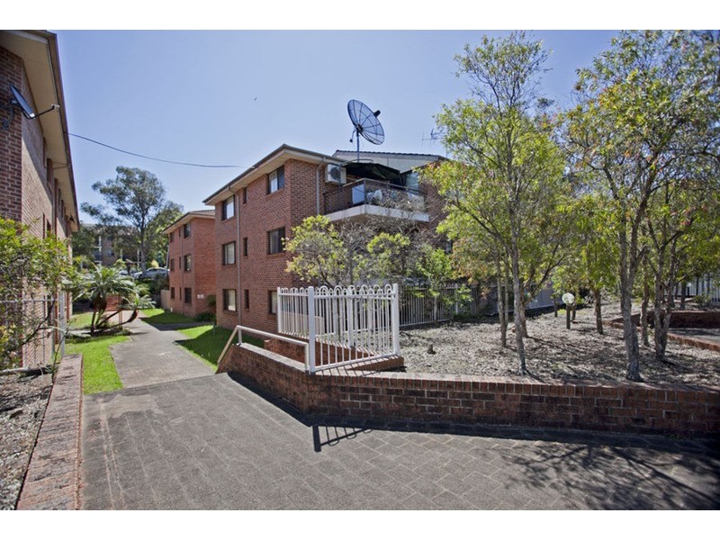 12/125 Meredith Street, Bankstown NSW 2200