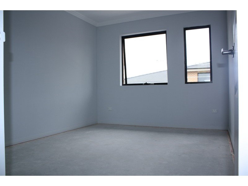 1,2,3,4,6/1 Ikara Crescent, Moorebank NSW 2170