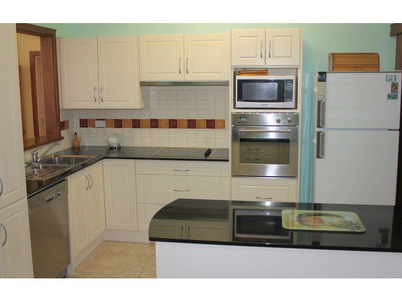 18 Ellesmere Street, Panania NSW 2213