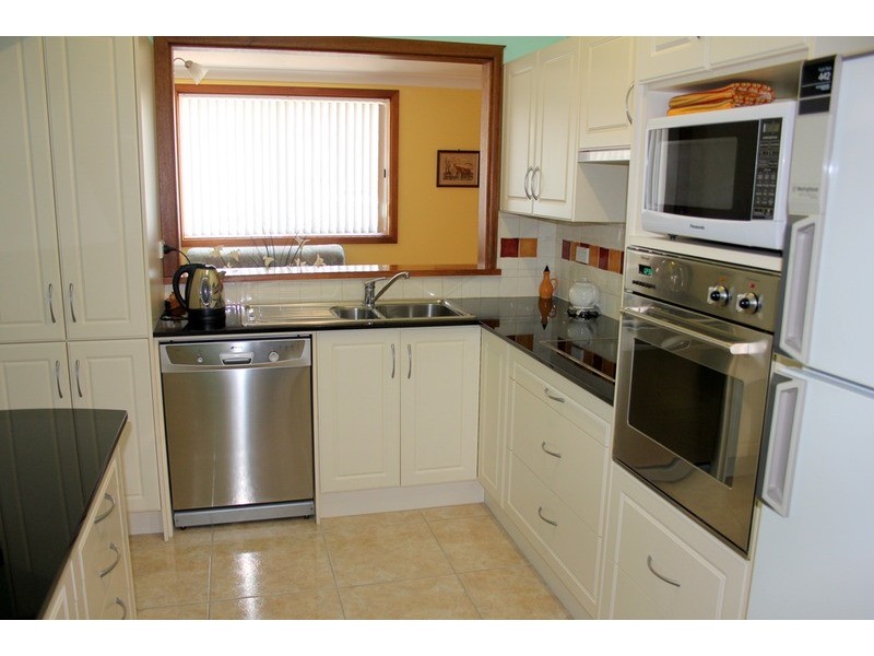 18 Ellesmere Street, Panania NSW 2213