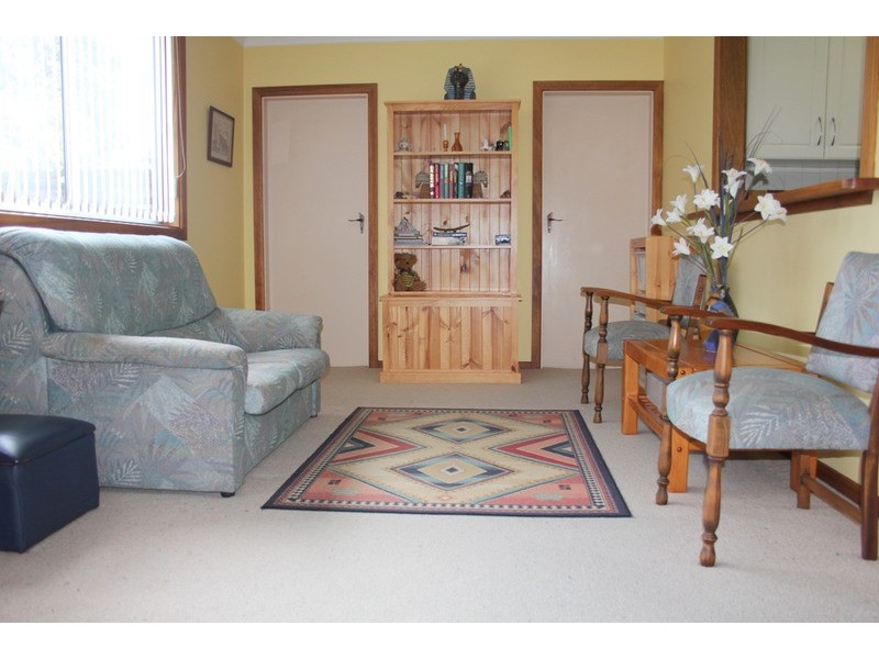 18 Ellesmere Street, Panania NSW 2213