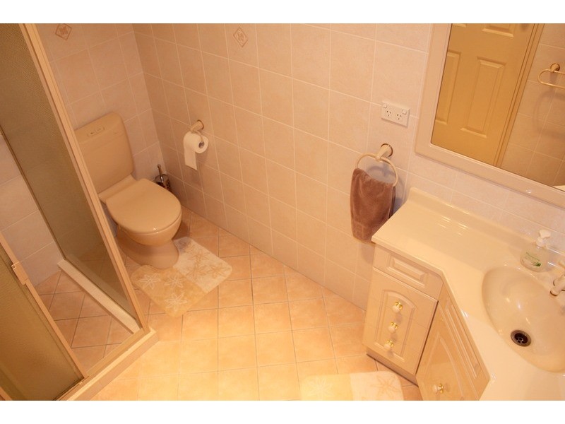 18 Ellesmere Street, Panania NSW 2213