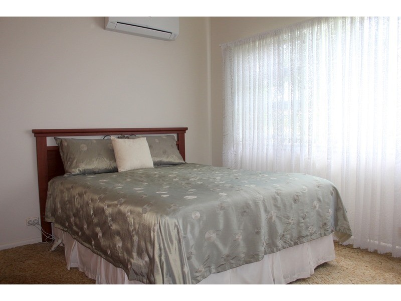 18 Ellesmere Street, Panania NSW 2213