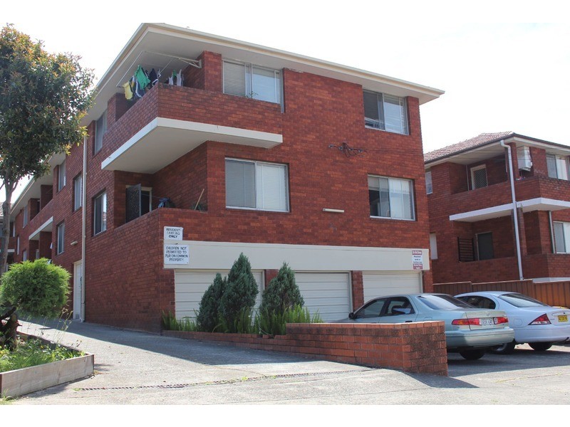 10/38 Arthur Street, Punchbowl NSW 2196