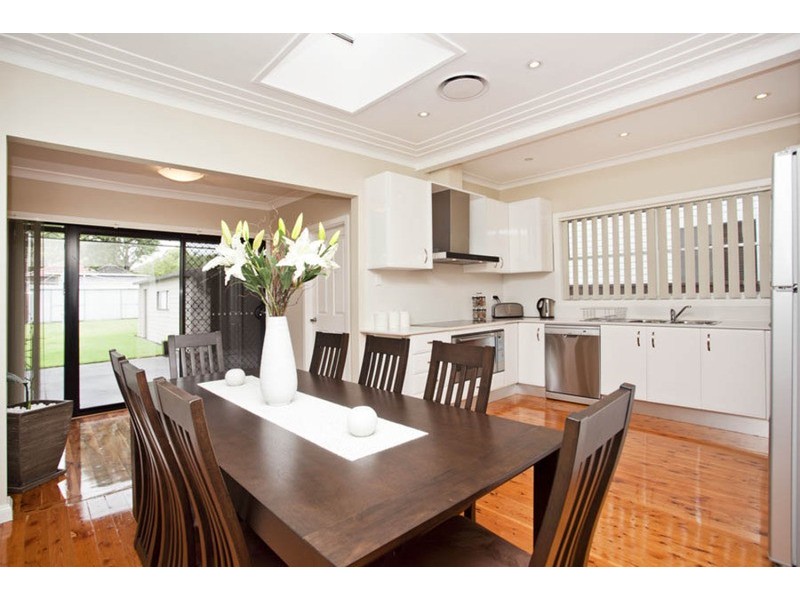 33 Rowland Street, Revesby NSW 2212