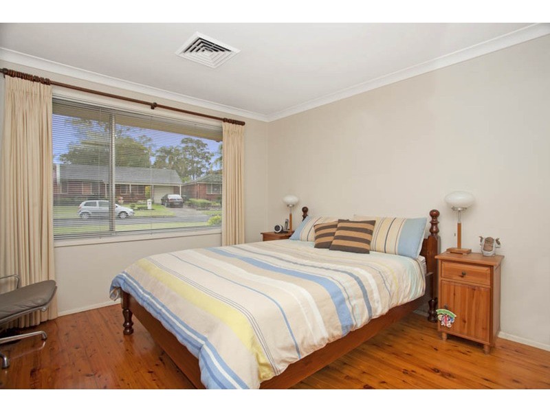 11 Nieuport Avenue, Milperra NSW 2214