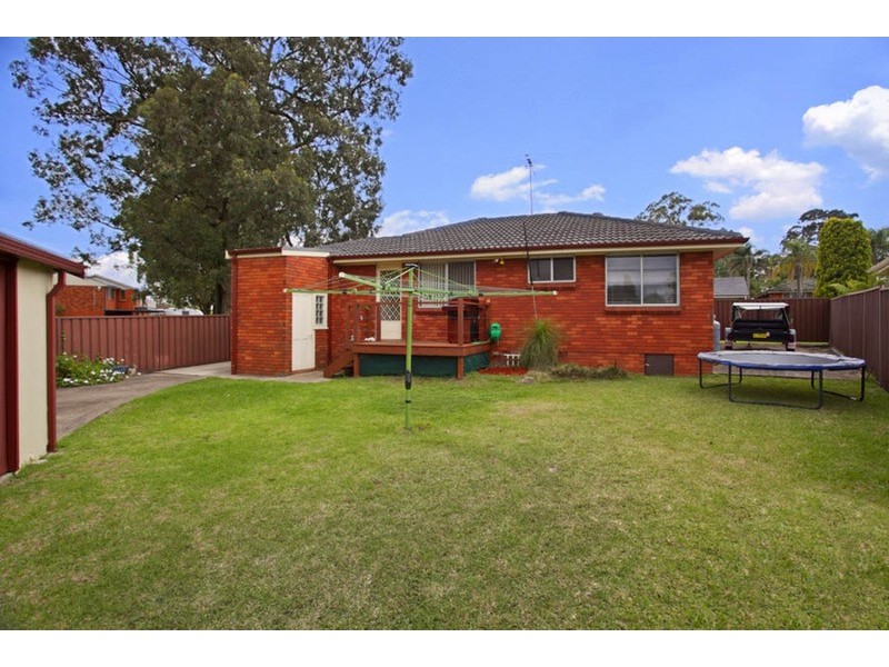 11 Nieuport Avenue, Milperra NSW 2214