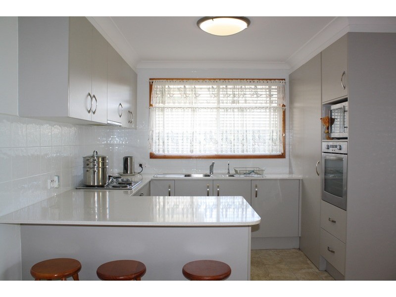 12 Thomas Street, Picnic Point NSW 2213