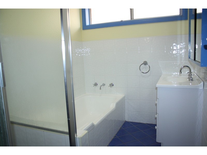 56 Apex Avenue, Picnic Point NSW 2213