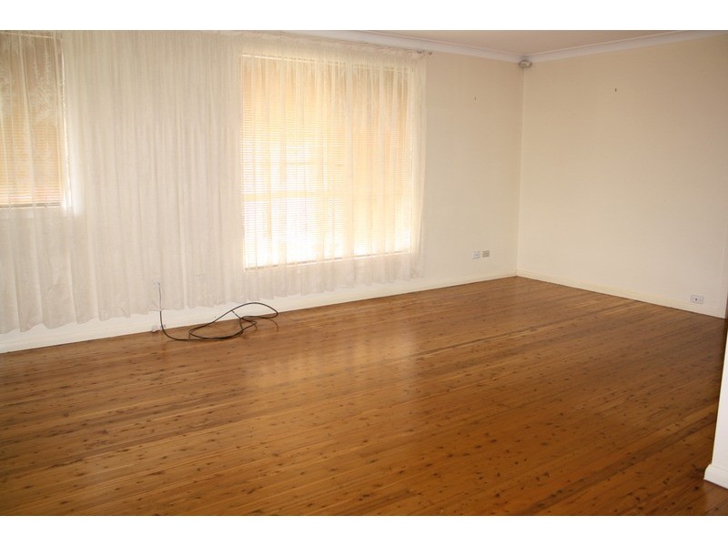 56 Apex Avenue, Picnic Point NSW 2213