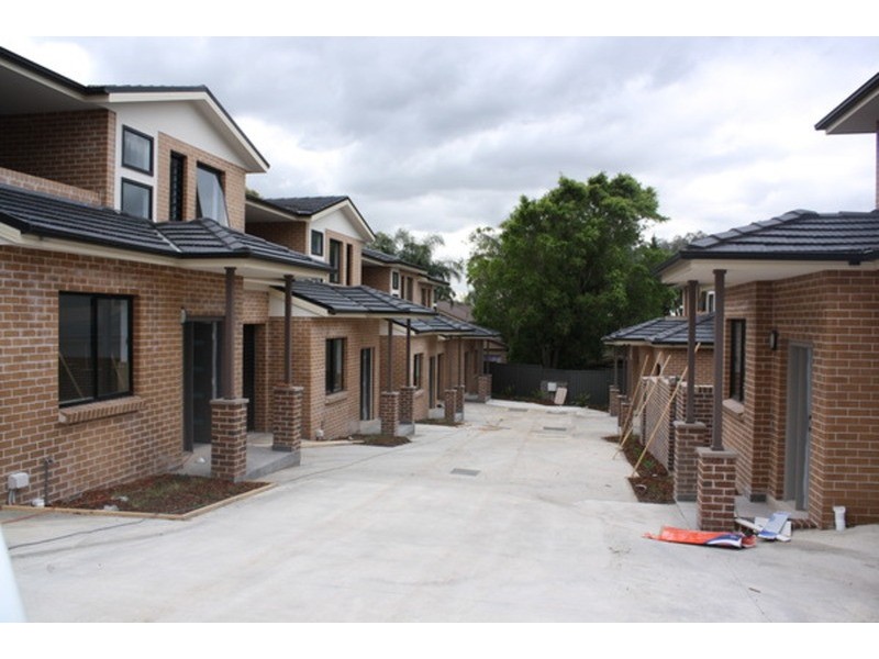3,4,6/1 Ikara Crescent, Moorebank NSW 2170