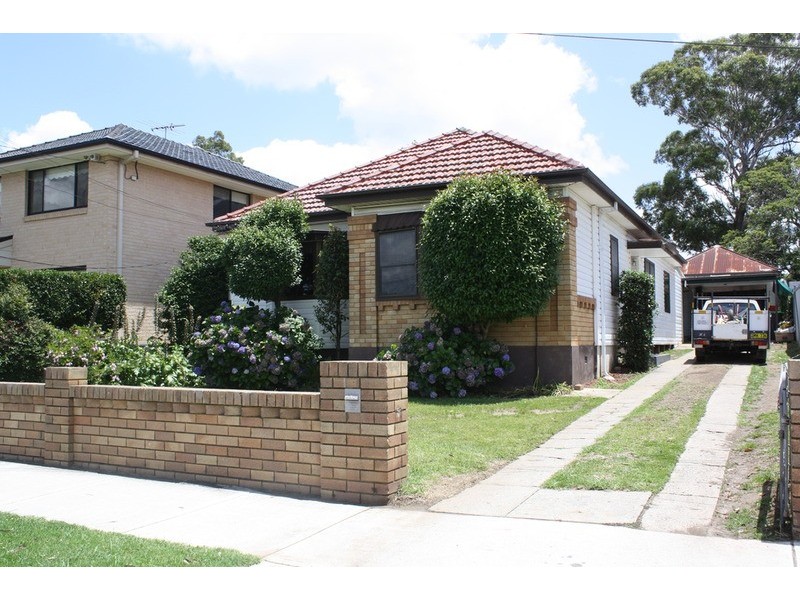 16 Faraday  Road, Padstow NSW 2211