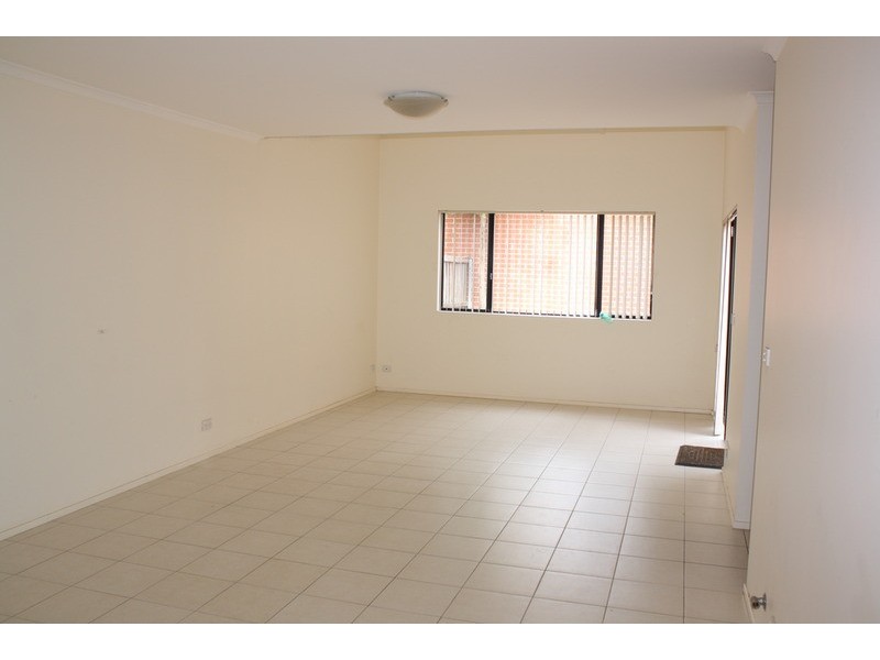 6/68 Davies Road, Padstow NSW 2211