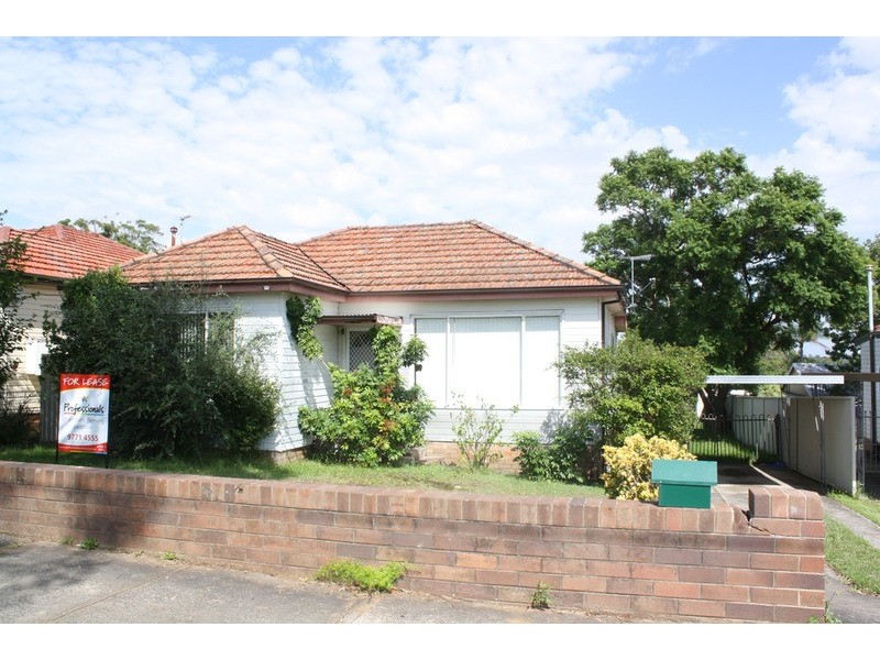84 Chamberlain  Road, Padstow Heights NSW 2211