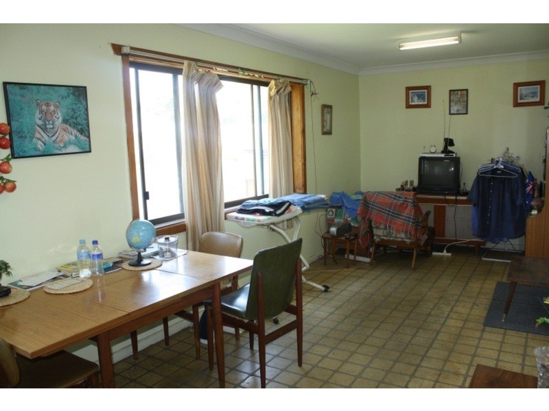 40a  Windsor  Road, Padstow NSW 2211