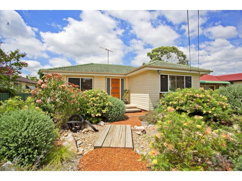 12 Somme Crescent, Milperra NSW 2214