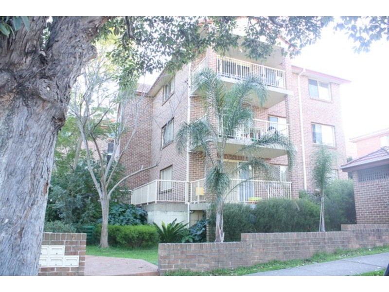 3/68-70 Reynolds Avenue, Bankstown NSW 2200