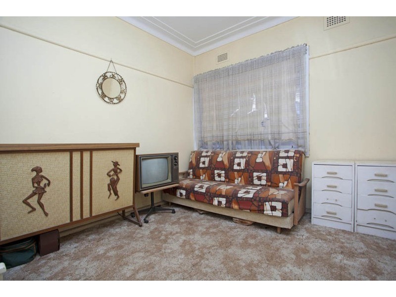 24 Banks Street, Padstow NSW 2211