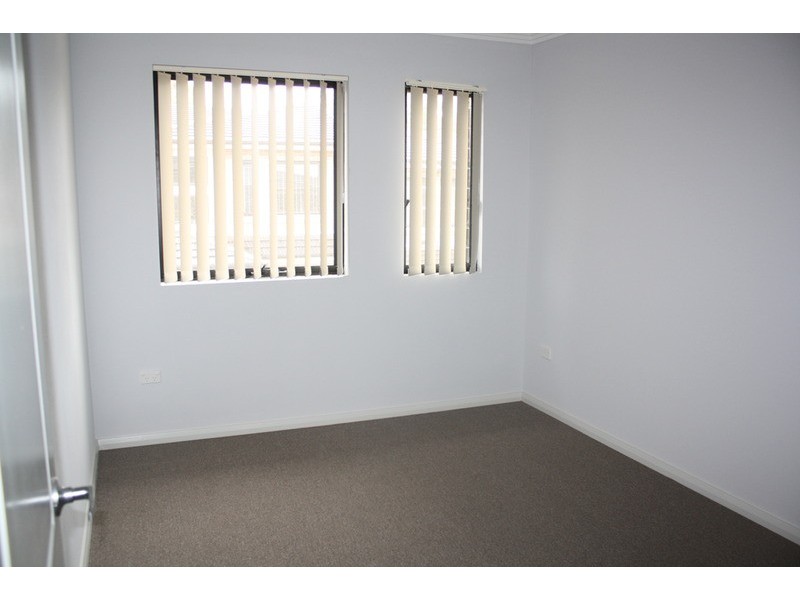 7/1 Ikara Crescent, Moorebank NSW 2170