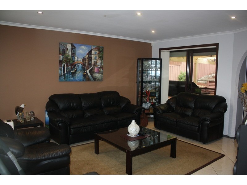 9 Patterson Close, Padstow Heights NSW 2211