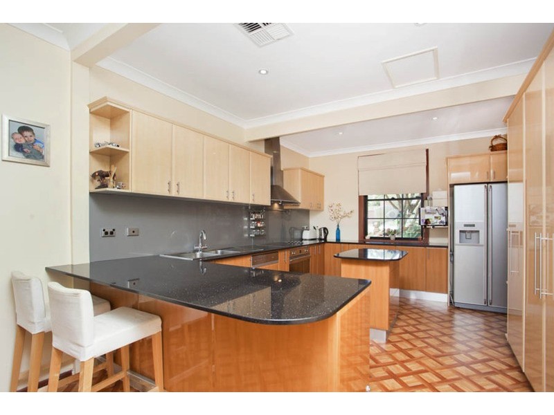 2 Carew  Street, Padstow NSW 2211