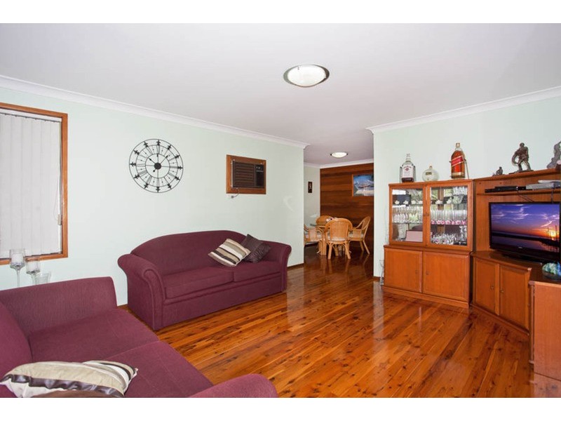 17 Ingram Avenue, Milperra NSW 2214