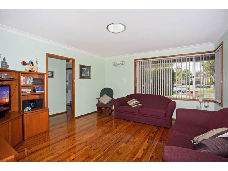 17 Ingram Avenue, Milperra NSW 2214