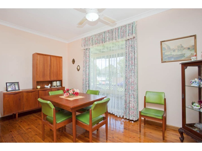 48 Hendy  Avenue, Panania NSW 2213