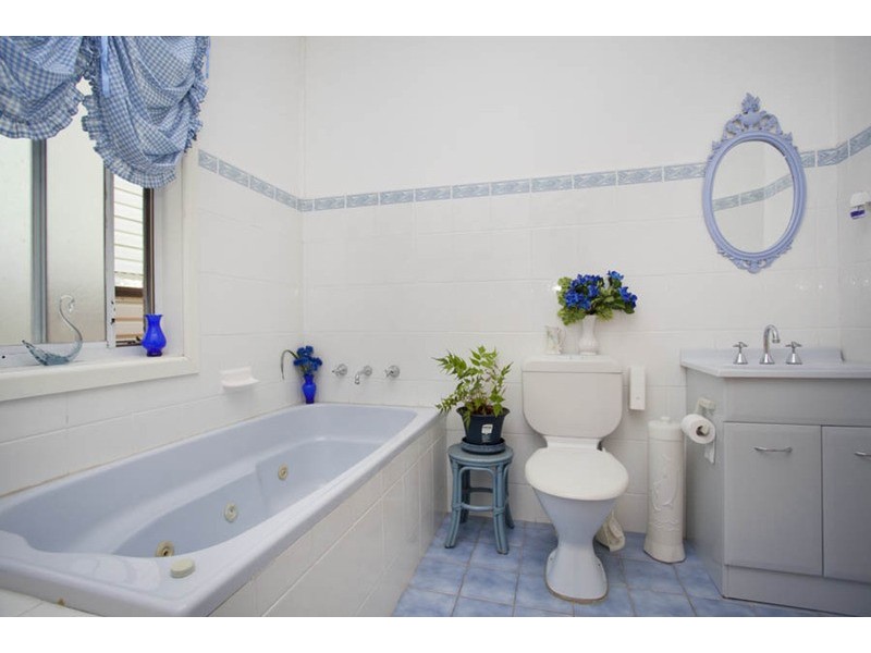 48 Hendy  Avenue, Panania NSW 2213