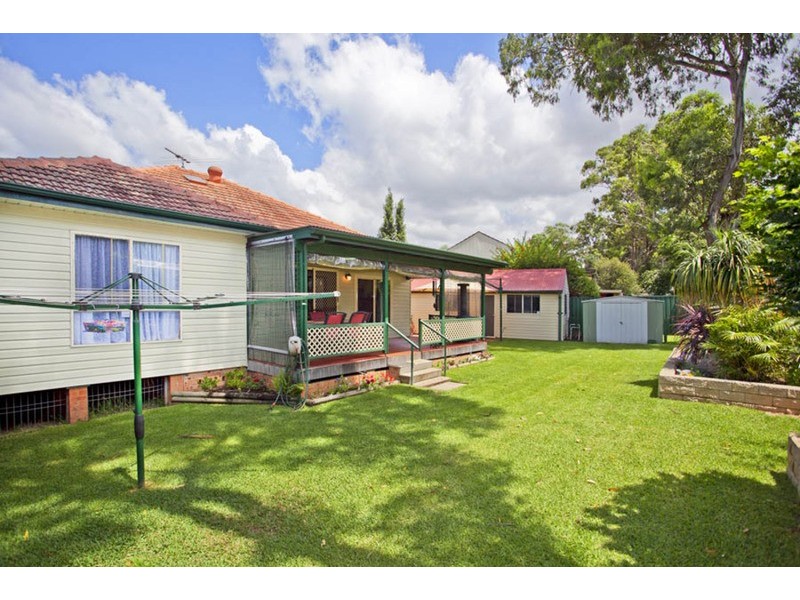 48 Hendy  Avenue, Panania NSW 2213