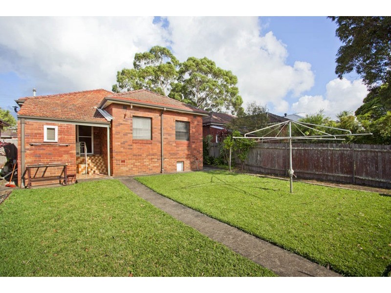 15 Bebe Avenue, Revesby NSW 2212