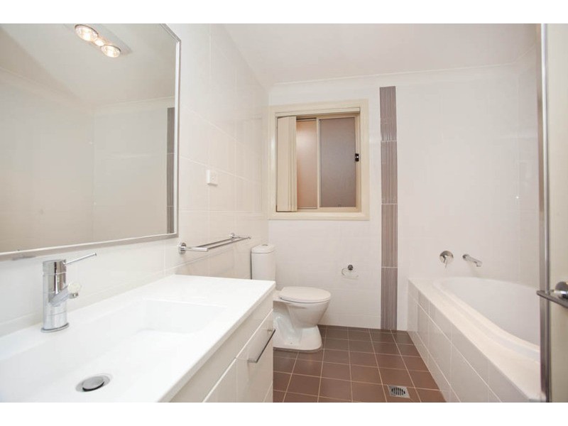 2/114 Victoria Street, Revesby NSW 2212