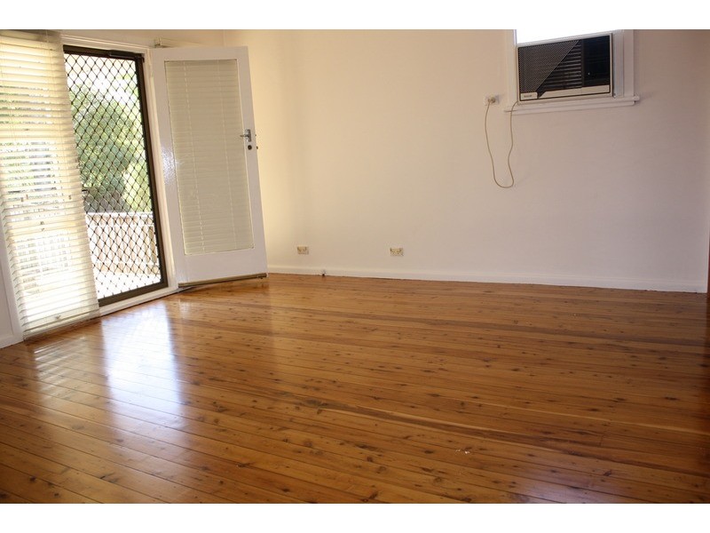 18 Lorraine  Avenue, Padstow Heights NSW 2211