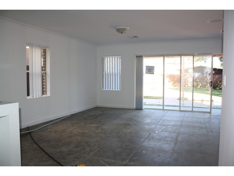 80 Kennedy Street, Picnic Point NSW 2213