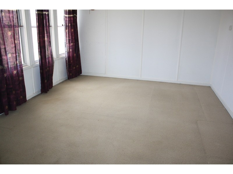 15 Cammarlie  Avenue, Panania NSW 2213