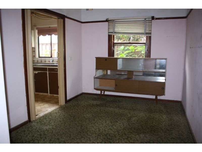 143 Faraday Road, Padstow NSW 2211