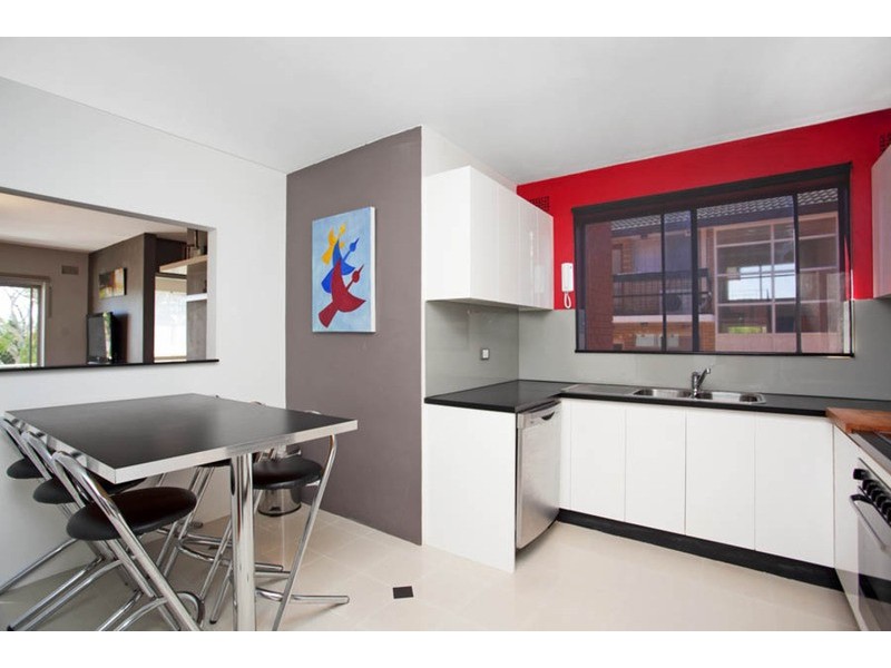 14/11 St Albans Road, Kingsgrove NSW 2208