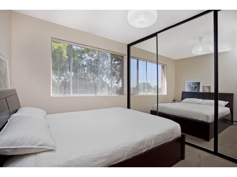 14/11 St Albans Road, Kingsgrove NSW 2208