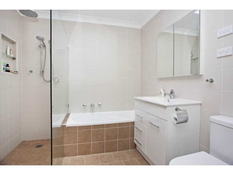12 Somme Crescent, Milperra NSW 2214