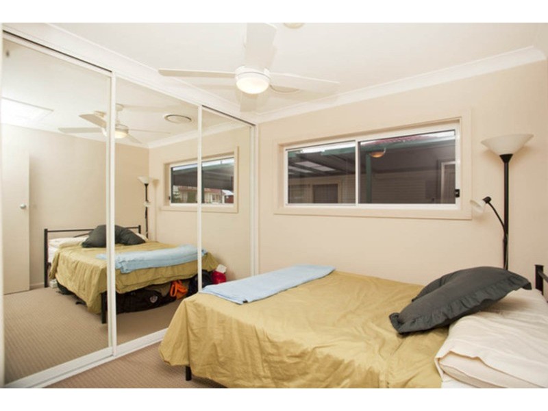 12 Somme Crescent, Milperra NSW 2214