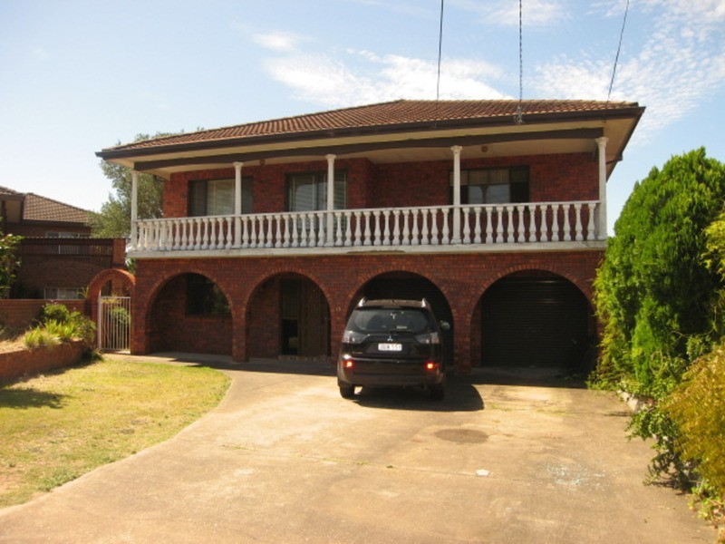 15 Weenamana Place, Padstow NSW 2211