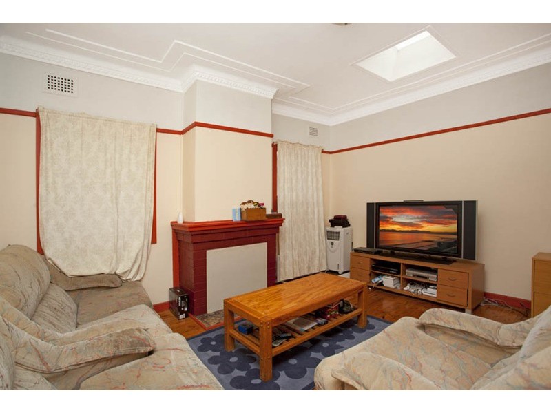 96 Villiers Road, Padstow Heights NSW 2211