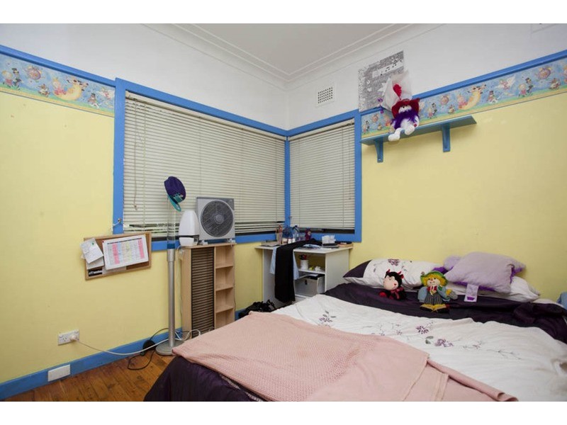 96 Villiers Road, Padstow Heights NSW 2211