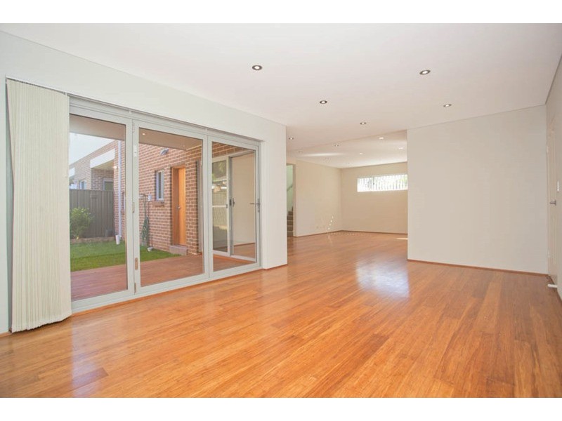 2 Hydrae Street, Revesby NSW 2212