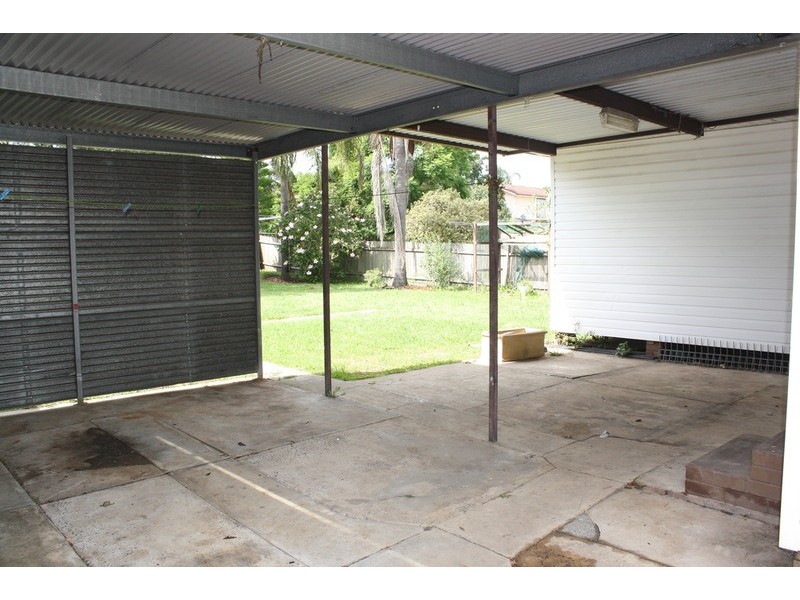 31 Benfield Parade, Panania NSW 2213