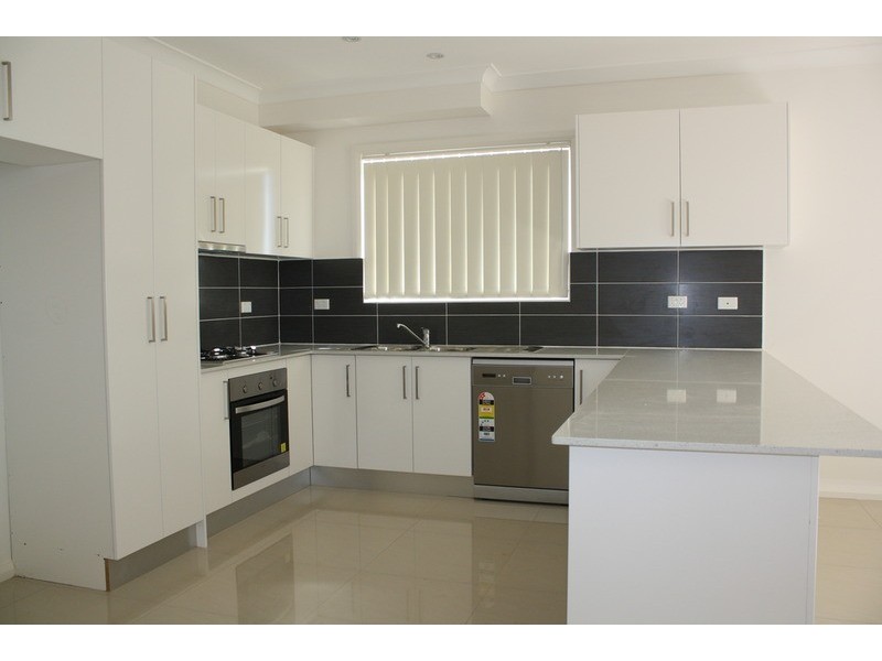 9 Robyn Street, Revesby NSW 2212