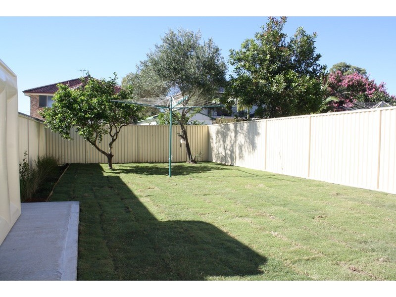 9 Robyn Street, Revesby NSW 2212