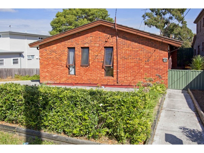 102 Lang Street, Padstow NSW 2211