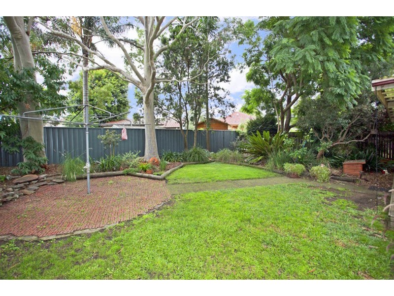 3 McKevitte Street, East Hills NSW 2213